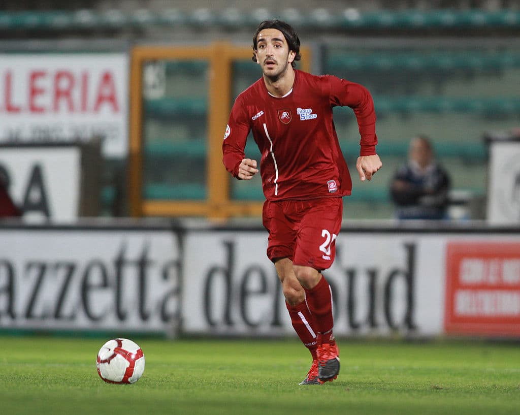 Piermario Morosini jugó como volante en equipos como Atalanta y Udinese en la Serie A de Italia.