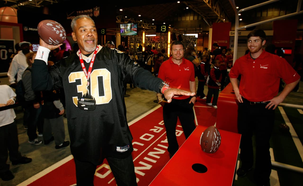 NEW ORLEANS, LA - JANUARY 31: A fan throws a football at a target during the Super Bowl XLVII NFL Experience at the Ernest N. Morial Convention Center on January 31, 2013 in New Orleans, Louisiana. (Photo by Mike Lawrie/Getty Images)