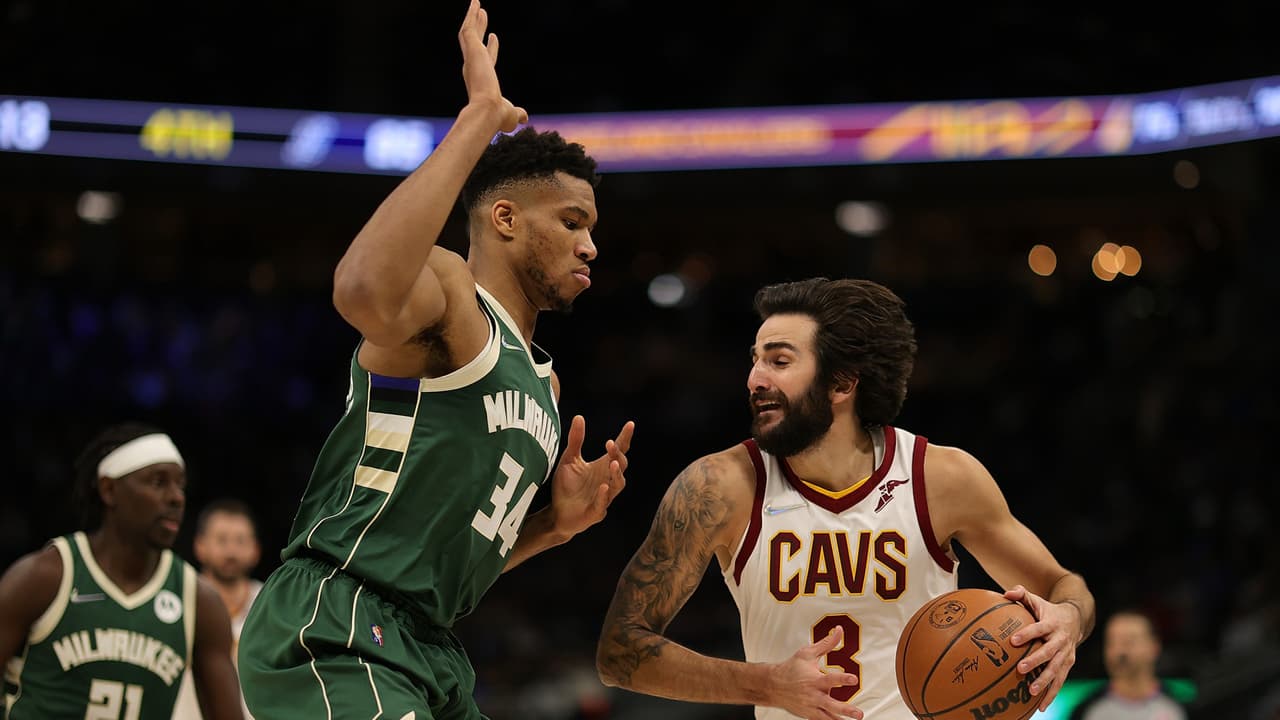 Los Bucks vuelven a mostrar el músculo a costa de los Cavaliers