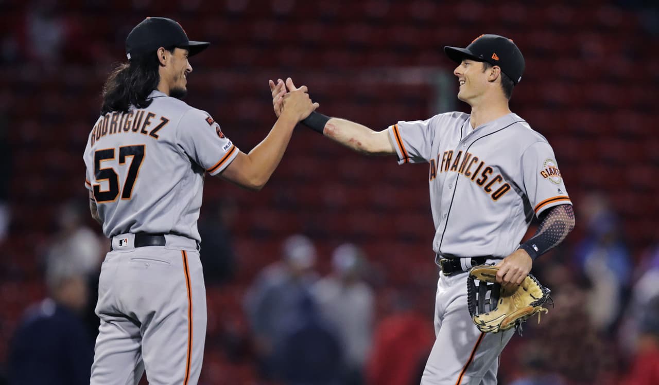 Giants y Red Sox empatan récord en la MLB