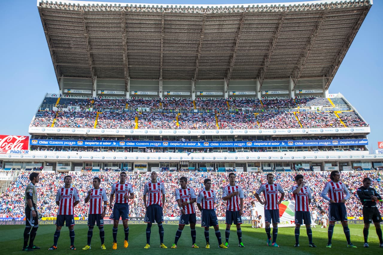 Cuando Chivas visita a la Franja en el estadio Cuauhtémoc suele tener grandes entradas; sin embargo, cada vez ocurre menos. 
<br>