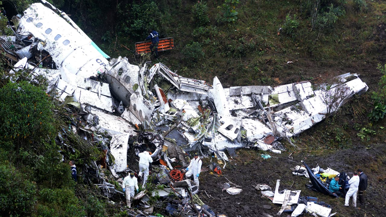 El turbio pasado de LaMia: la aerolínea a la que los futbolistas confiaban sus vidas