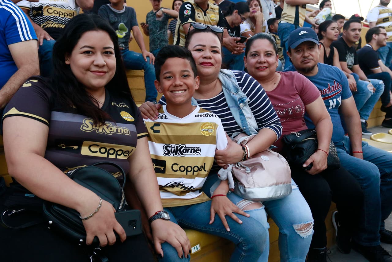 La adfición en Culiacán respondió al llamado para apoyar a sus Dorados en este partido de Ida de las Semifinales de la Liguilla del Ascenso MX.