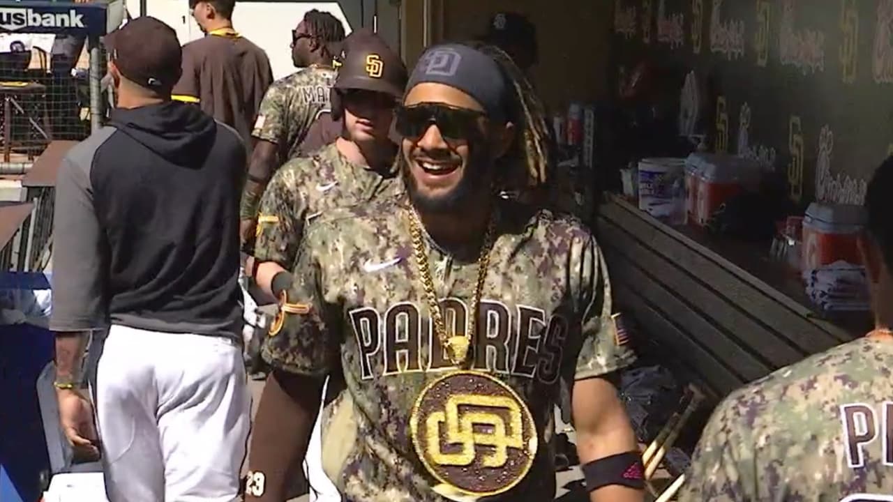 Tatis se roba el show y el juego con los Padres