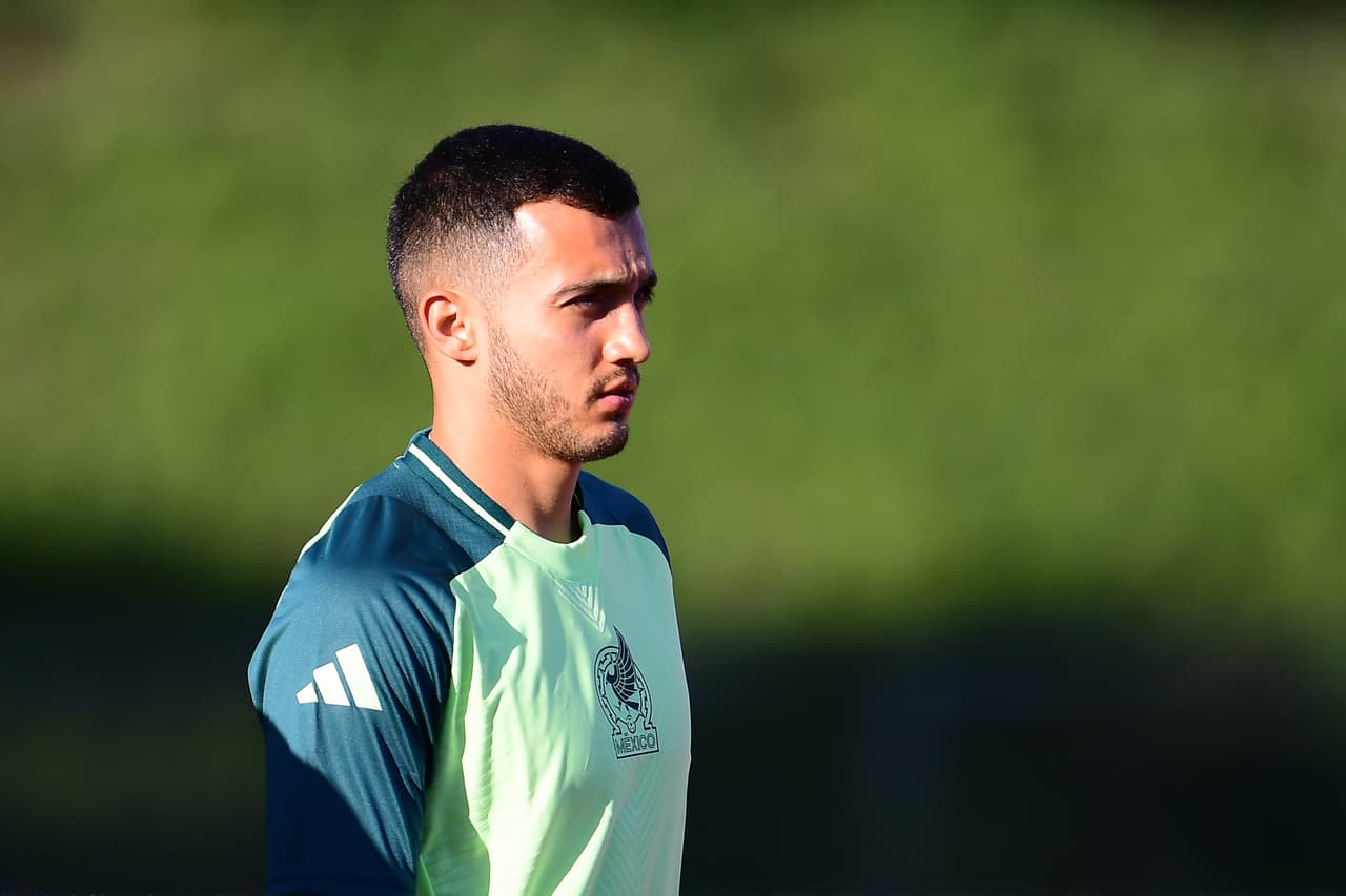 ¿Le alcanzará? El tiempo que estará fuera Chávez de cara al Mundial