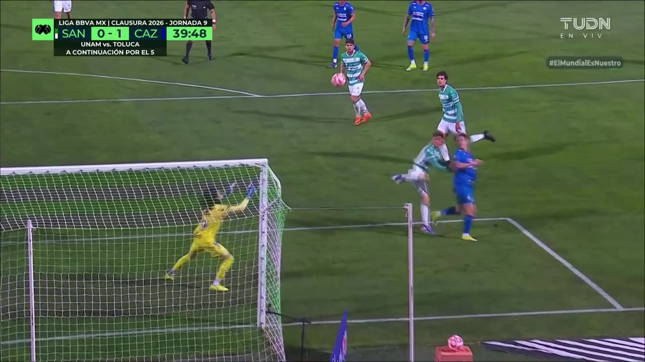 ¡Se salva Santos! Palavecino iba a marcar un golazo como Jared Borgetti