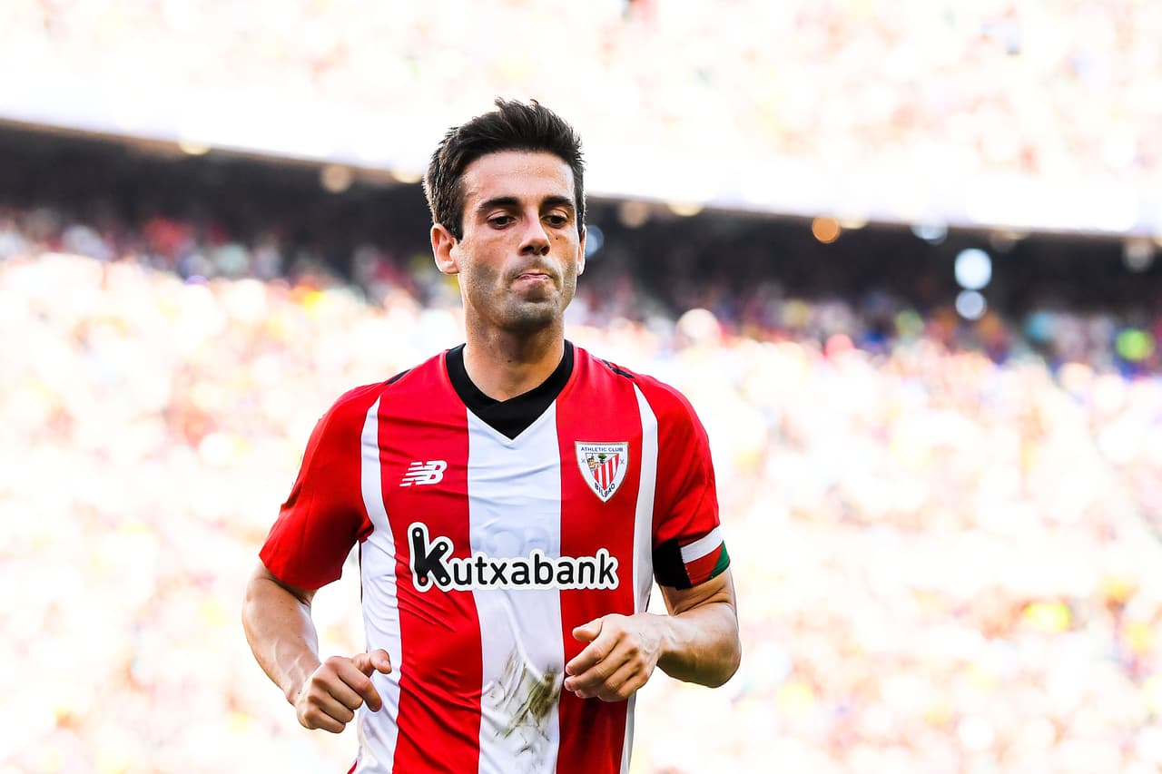 Markel Susaeta, extremo de 31 años, abandonó al Athletic tras pasar toda su carrera en el club que debutó. Destaca por su golpeo de balón.