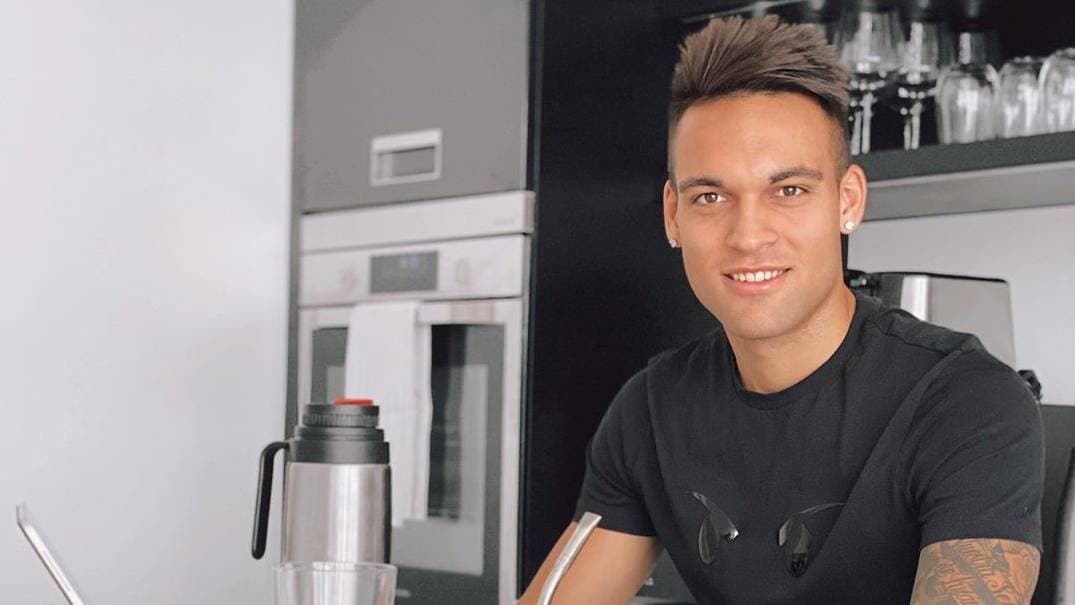 También tiene tiempo para estudiar, ¿será inglés pensando en...?