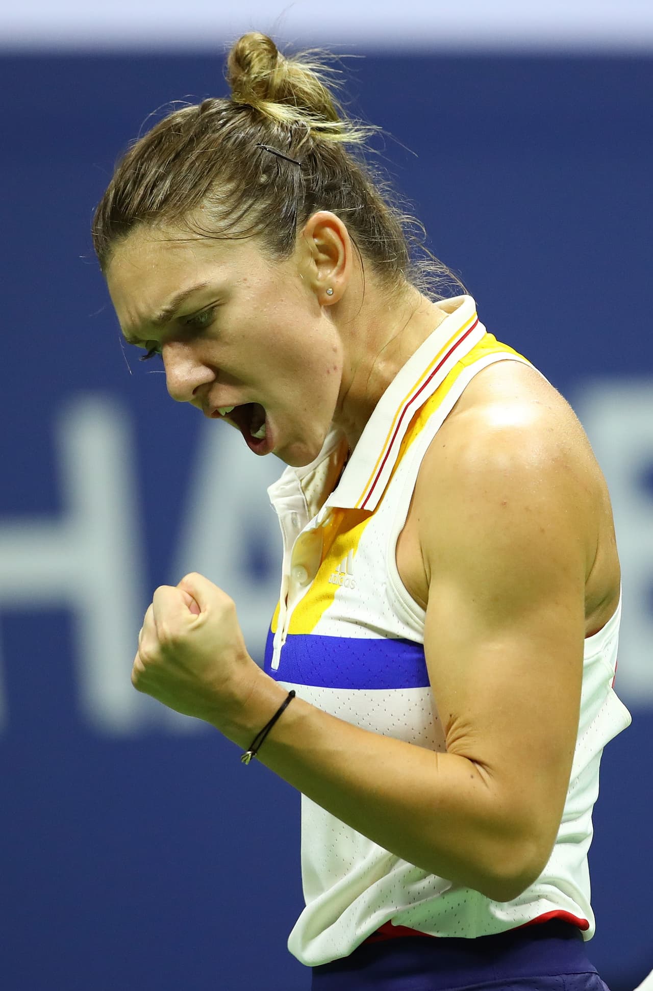 Sharapova hizo su reaparición en Grand Slams en el US Open 2017, pero Halep la puso a sufrir con sus contragolpes y drives.