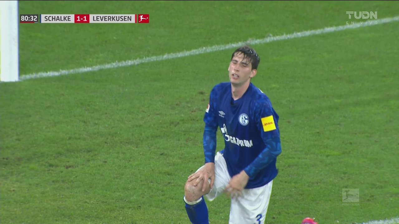 ¡Terrible autogol! Juan Miranda llega barriendo, anticipa a Paulinho y marca el 1-1