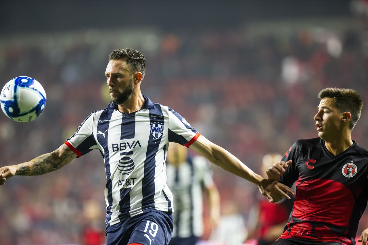 Con doblete de Funes Mori, gol desde los once pasos de Nico Sánchez y gol de Pizarro, Monterrey golea de visita a los Xolos.