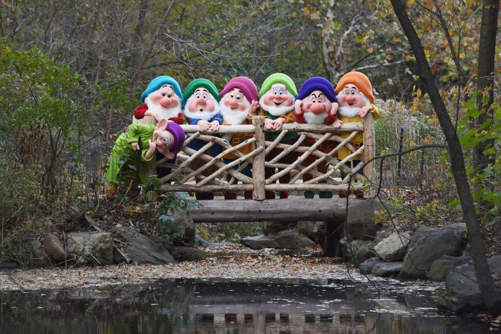 Blanca Nieves y los Siete Enanos fue el primer largometraje animado de Disney.