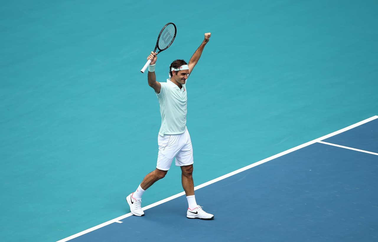 El suizo Roger Federer se proclamó a sus 37 años campeón del Miami Open al vencer en la final por 6-1 y 6-4 al estadounidense John Isner, que defendía el título. Es su cuarto título en Miami y su vigésimo en Masters 1.000.
