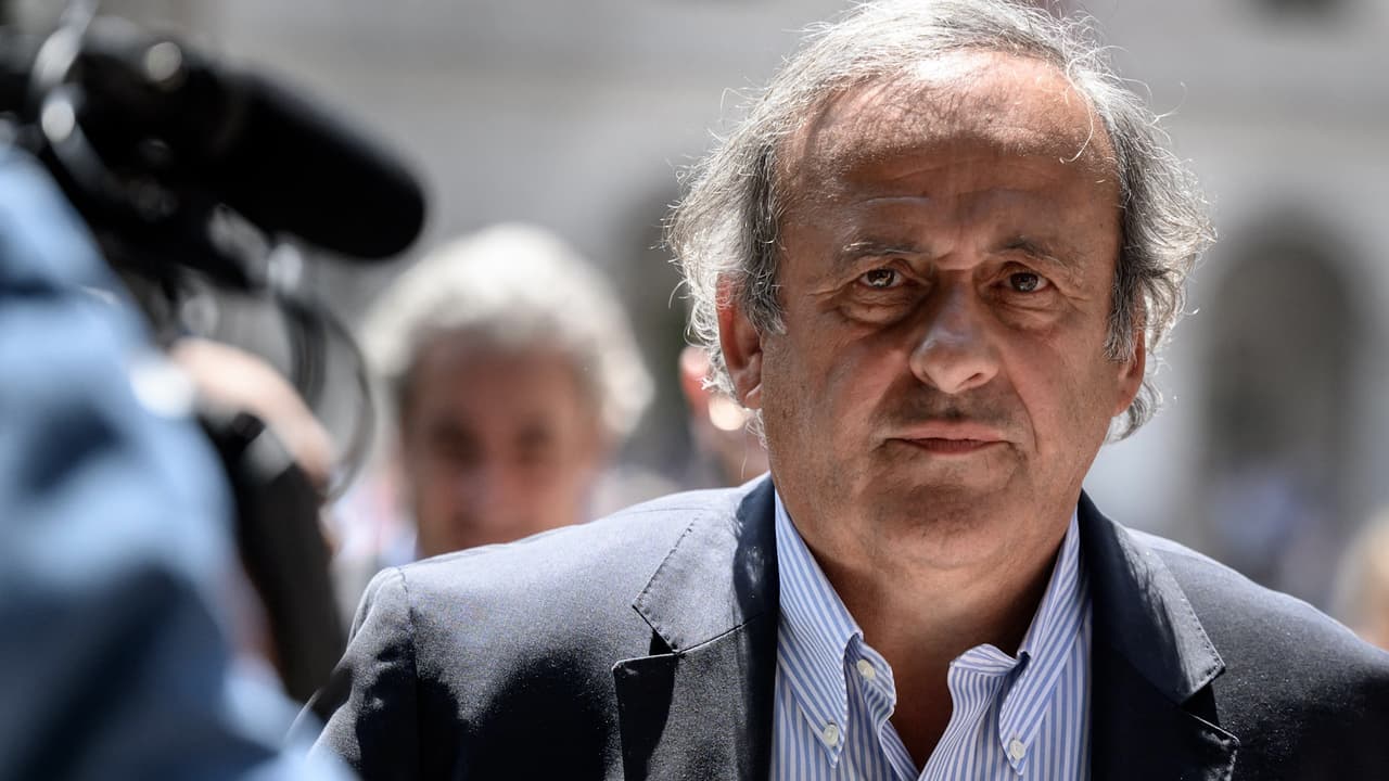 Piden un año y ocho meses de prisión contra Platini y Blatter