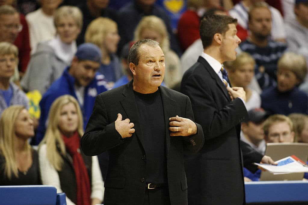 Monte Towe | 1.70 m / 5ft 7 in