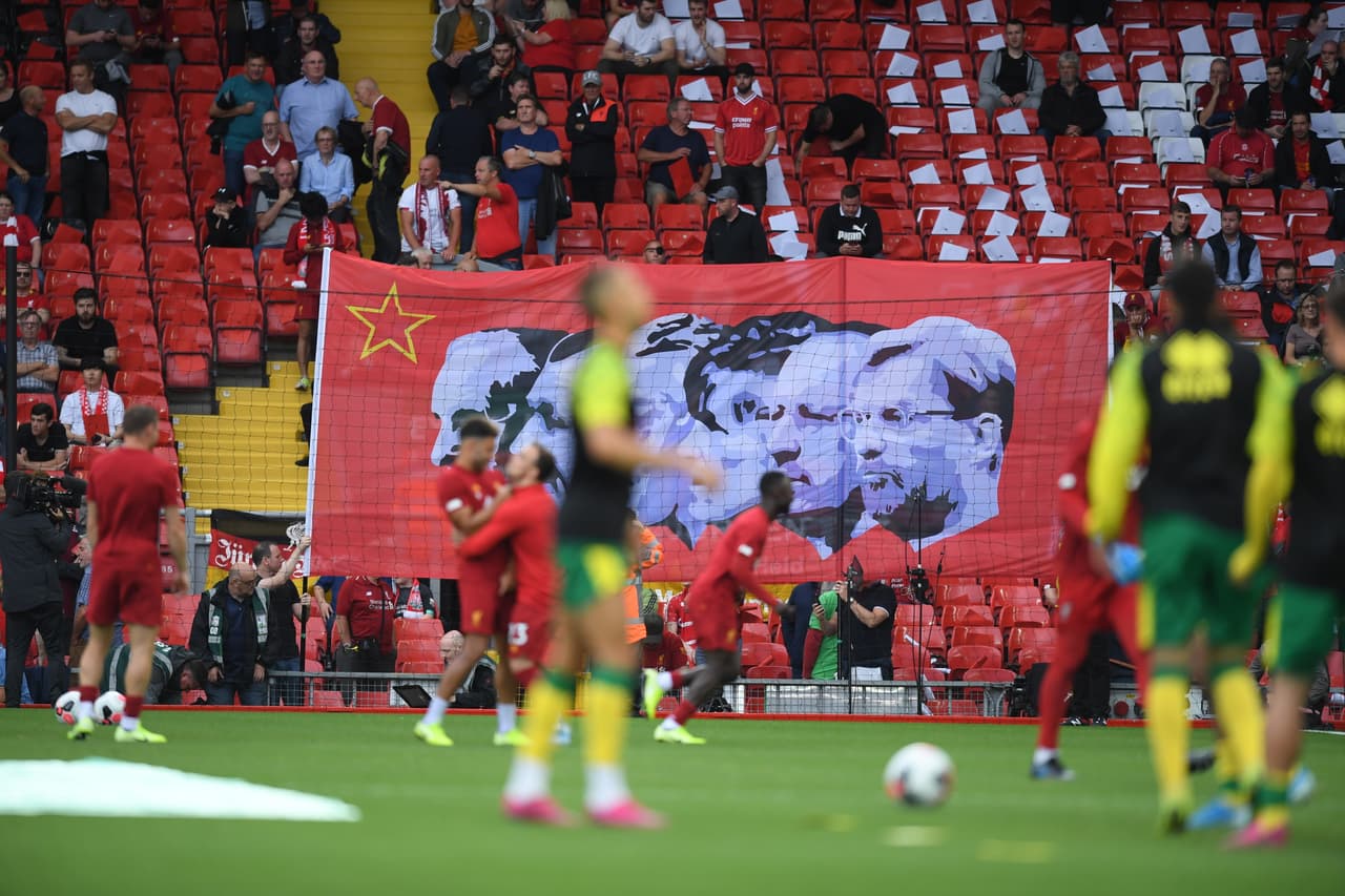 La victoria del Liverpool en el arranque de la Premier, en imágenes.