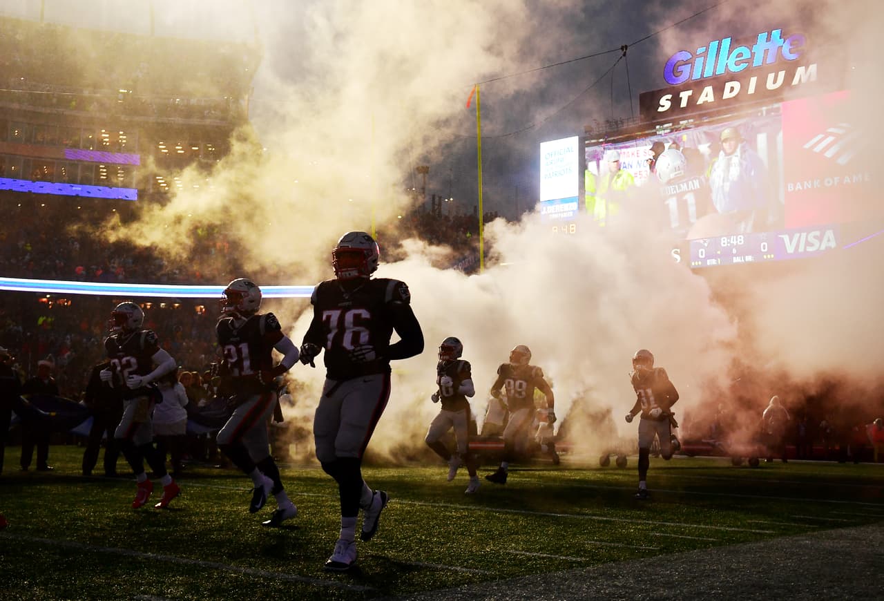 En una noche complicada en Gillette Stadium por las condiciones climáticas pero New England se impone a los Dallas Cowoboys en un gran partido.
