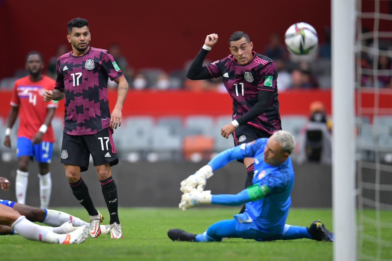 Pese a contar con el regreso a la titularidad de jugadores importantes como Lozano, 'Tecatito' y Edson, México igualó sin goles ante Costa Rica en el Azteca.