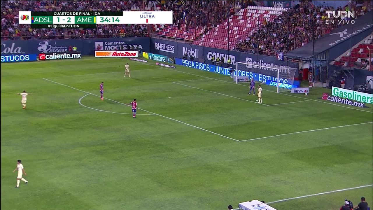 ¡Vaya suerte! Suárez dispara, Bilbao desvía y América pone el 1-3