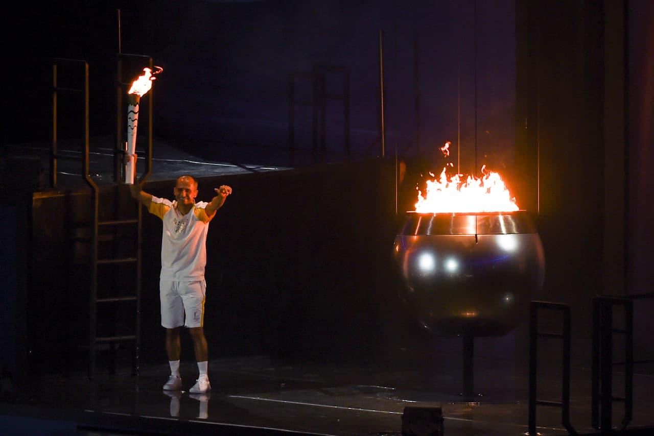 La antorcha olímpica de Vanderlei de Lima fue subastada en 66 mil dólares