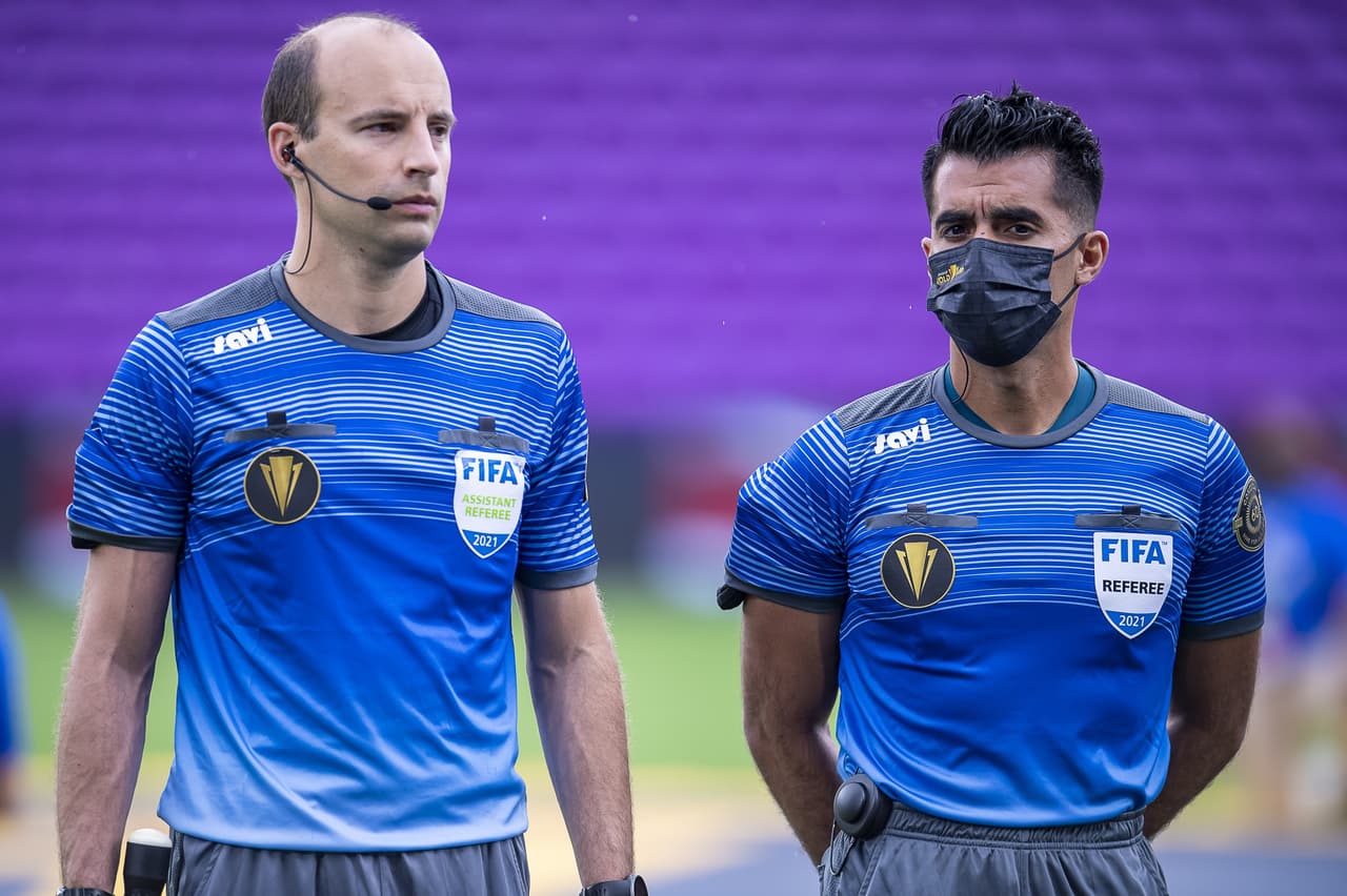 Los Regga Boyz no tuvieron problemas para vencer a su rival con goles de Shamar Nicholson y Bobby Reid.