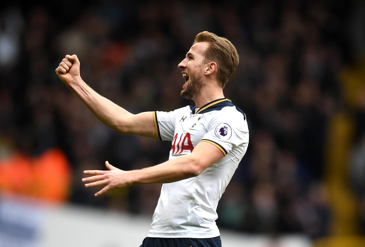 LONDON, ENGLAND - FEBRUARY 26: Harry Kane of Tottenham Hotspur celebrates as he scores his teams third goal and completes his hattrick during the Premier League match between Tottenham Hotspur and Stoke City at White Hart Lane on February 26, 2017 in London, England. (Photo by Michael Regan/Getty Images)