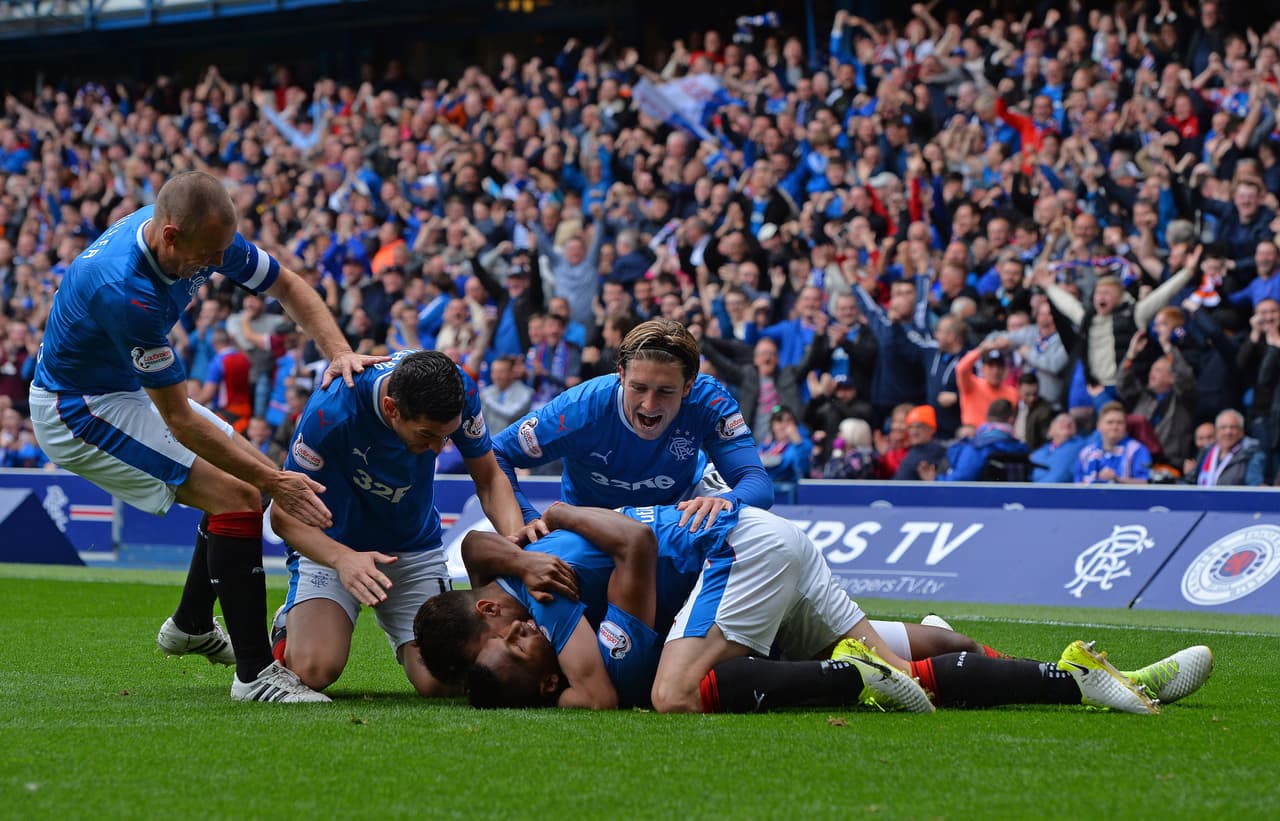Ibrox Park estalló en júbilo, que sin embargo duraría poco.