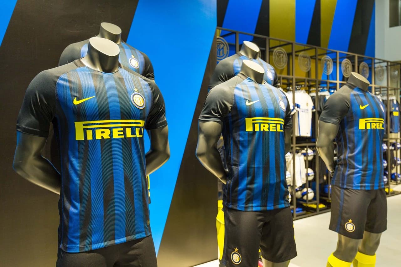 Jersey para la temporada 2016-17.