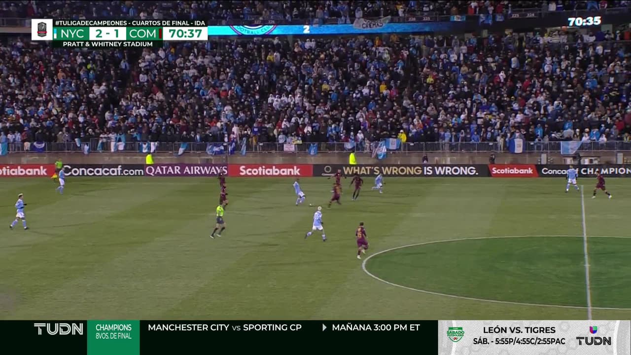 ¡GOL!  anota para New York City FC. Santiago Rodríguez