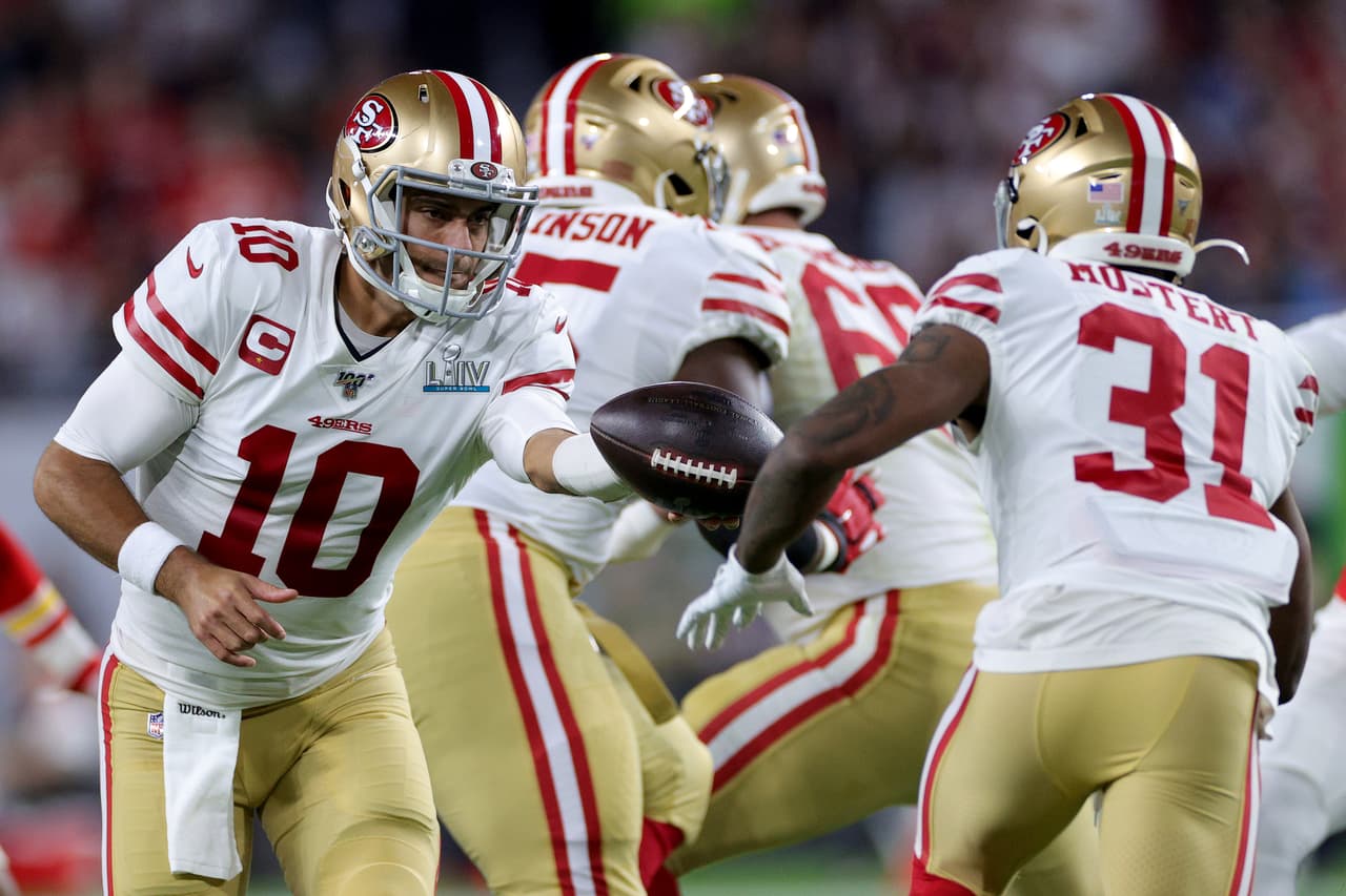 Los 49ers acumularon 89 yardas terrestres en la primera mitad.