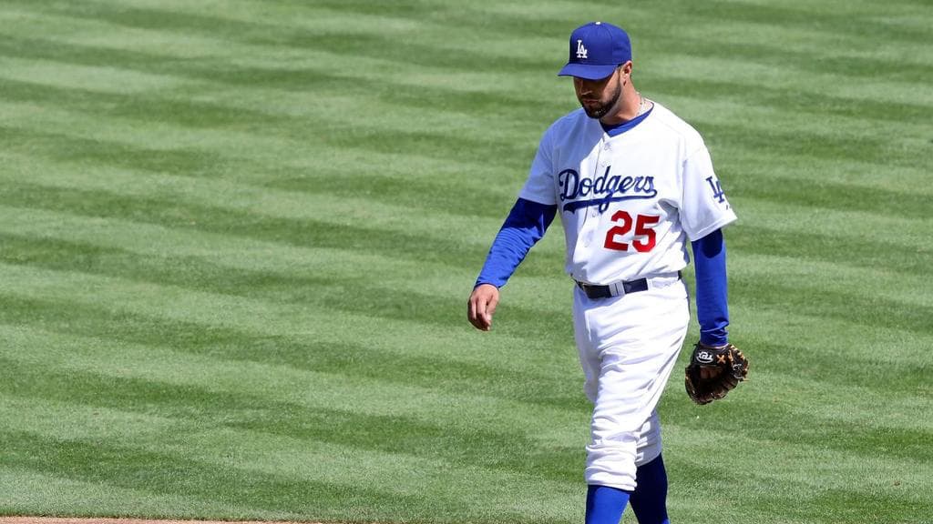 Esteban Loaiza se despide de amigos y familiares antes de ingresar a prisión