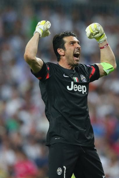 El arquero de la Vecchia Signora podría cambiar el partido con una atajada impresionante como las que ha realizado en su carrera o quizás parando un penal o tiro libre que sería muy importante. Es una de las pocas zonas donde la Juve tiene ventaja sobre el Barça.