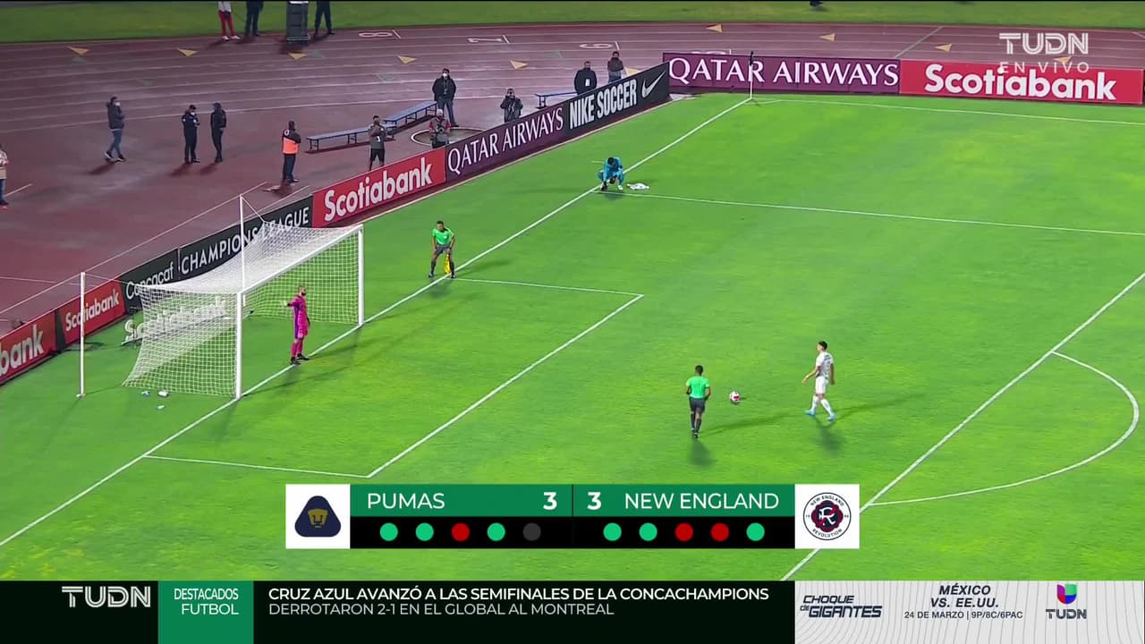 ¡GOL!  anota para Pumas UNAM. Juan Ignacio Dinenno