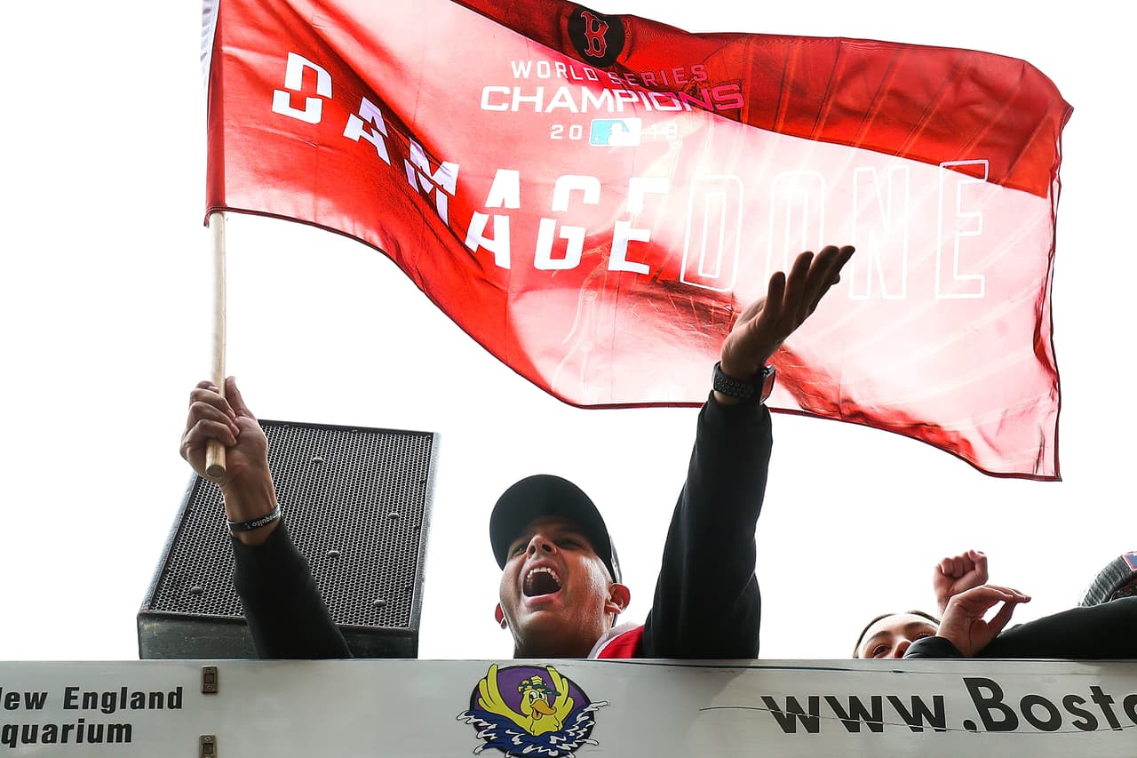 BOSTON, MA - OCTOBER 31: Manager Alex Cora of the Boston Red Sox acknowledges fans during the 2018 World Series victory parade on October 31, 2018 in Boston, Massachusetts. (Photo by Adam Glanzman/Getty Images)