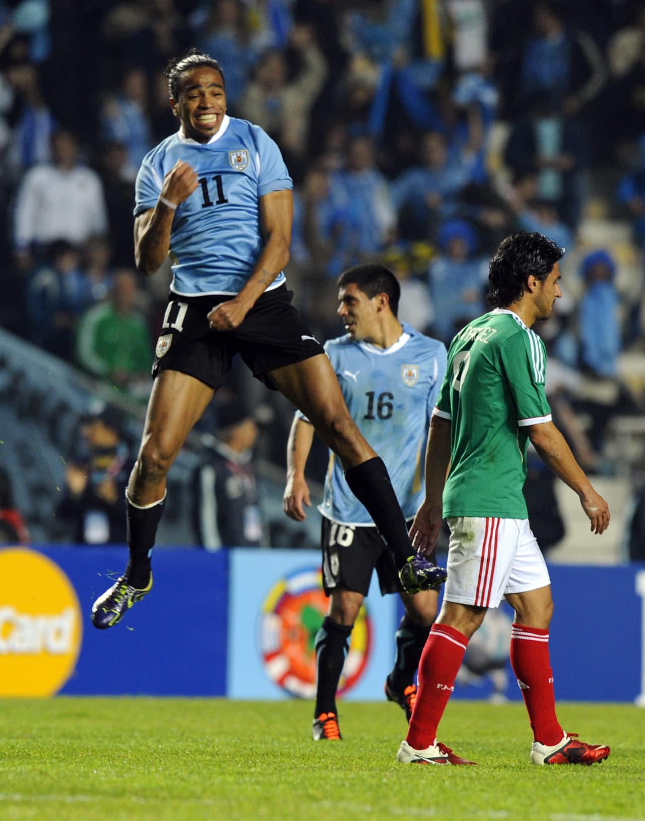 En el resto de las ediciones en las que jugó, México llegó a los cuartos de final en 1995 y el 2004; fue tercero en 1997, 1999 y 2007; y cayó en la primera fase en el 2011.