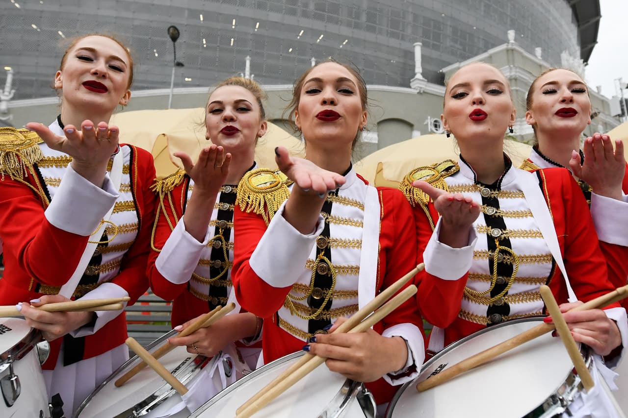 Majorettes pose with their drums upon their arrival with teams fans at the stadium to attend the Russia 2018 World Cup Group C football match between France and Peru at the Ekaterinburg Arena in Ekaterinburg on June 21, 2018. (Photo by FRANCK FIFE / AFP) / RESTRICTED TO EDITORIAL USE - NO MOBILE PUSH ALERTS/DOWNLOADS (Photo credit should read FRANCK FIFE/AFP/Getty Images)