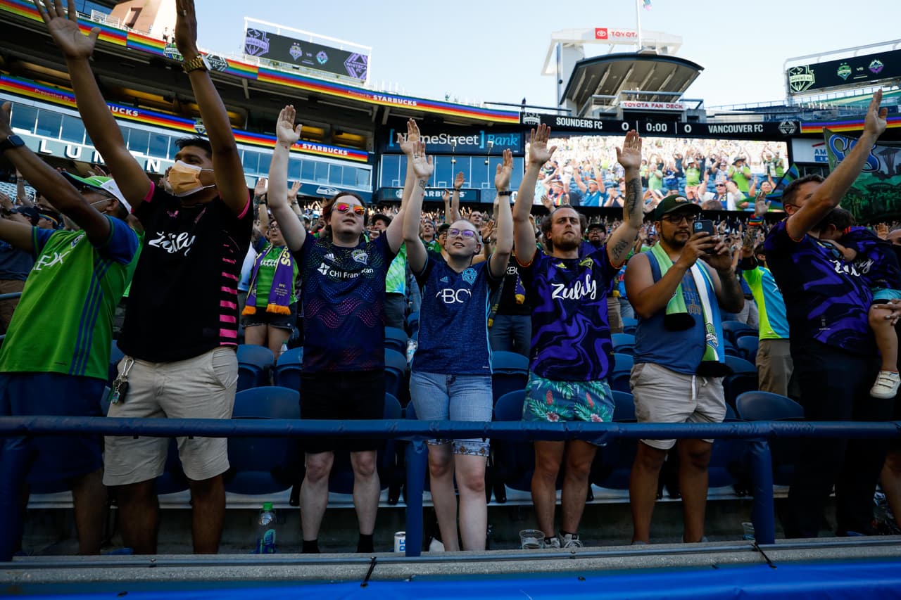 El rival fue Vancouver Whitecaps, que sintió el respaldo de su gente como visitante.
<br>