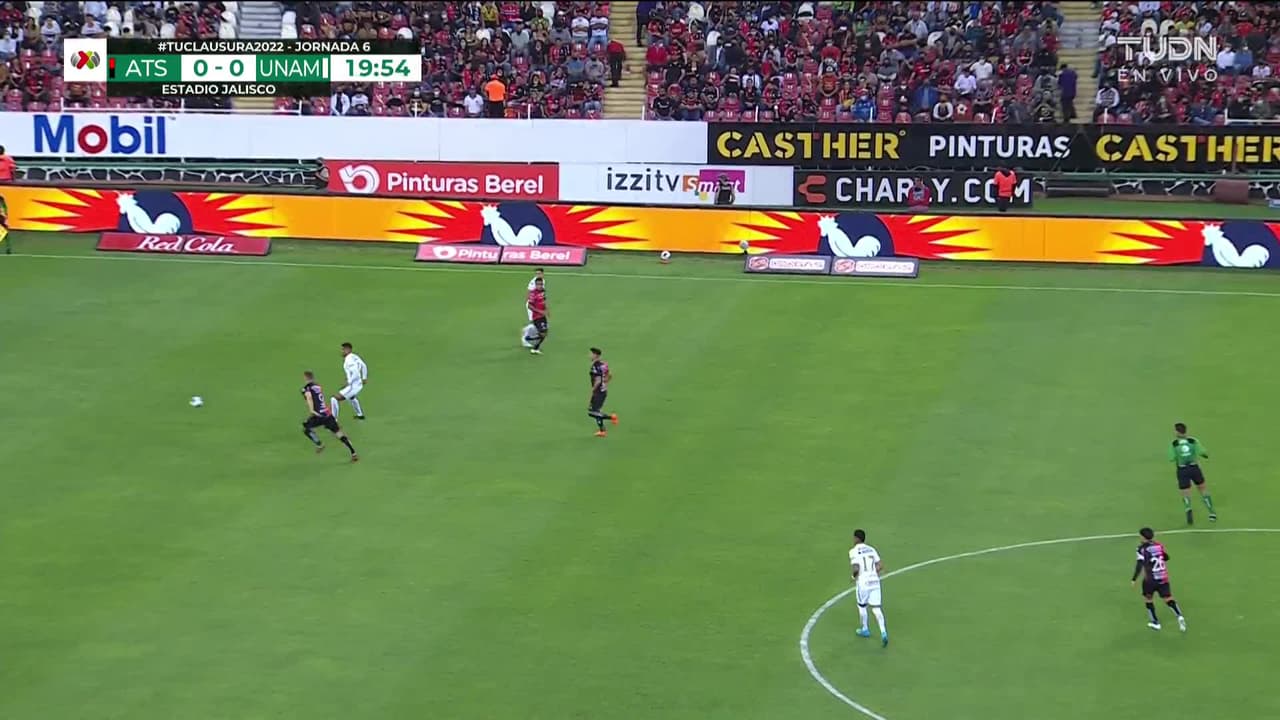 ¡TIRO ATAJADO! disparo por Juan Ignacio Dinenno.