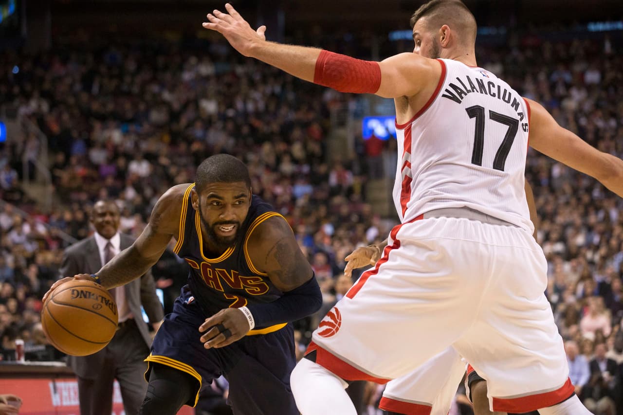 Irving, James y Love anotaron 86 de los 116 puntos que llevaron a la victoria a Cleveland.