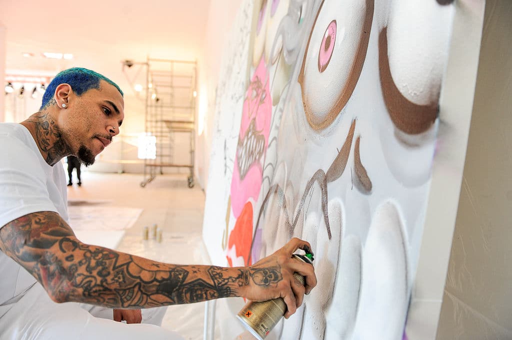 El pasado mes de mayo, la policía acudió a terminar su fiesta de cumpleaños número 32.