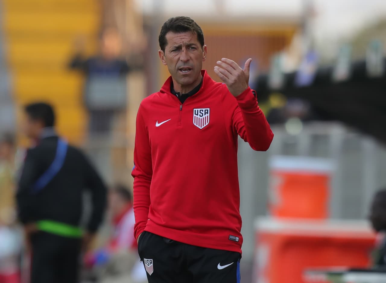 Estados Unidos, dirigido por el entrenador Tab Ramos, continuó dominando las acciones y protegió el resultado en los últimos minutos, e incluso desperdició dos jugadas de contragolpe con las que pudo liquidar el compromiso.