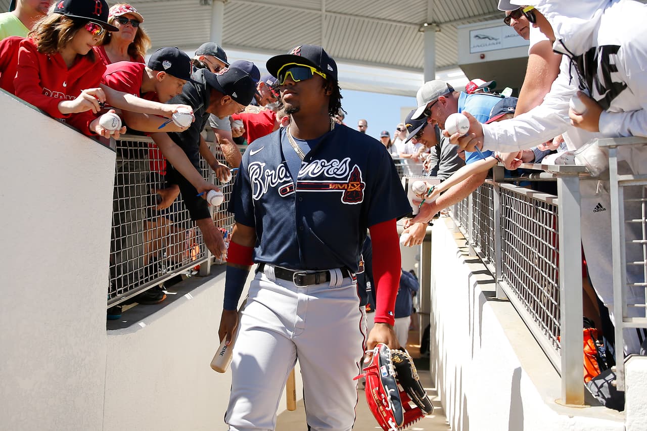 Tres cuartas partes de los fans de MLB aprueban regreso del beisbol