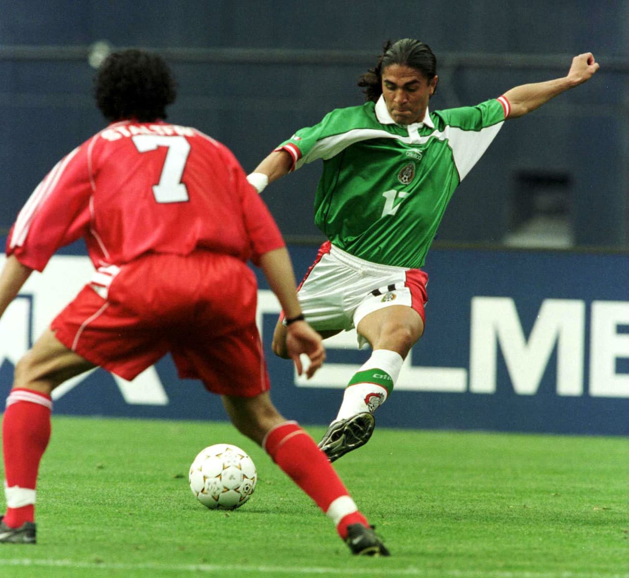 La Copa Oro, un torneo a modo para los mexicanos, también se suman a esta lista de falta de experiencia para lograr buenos resultados.
<br>