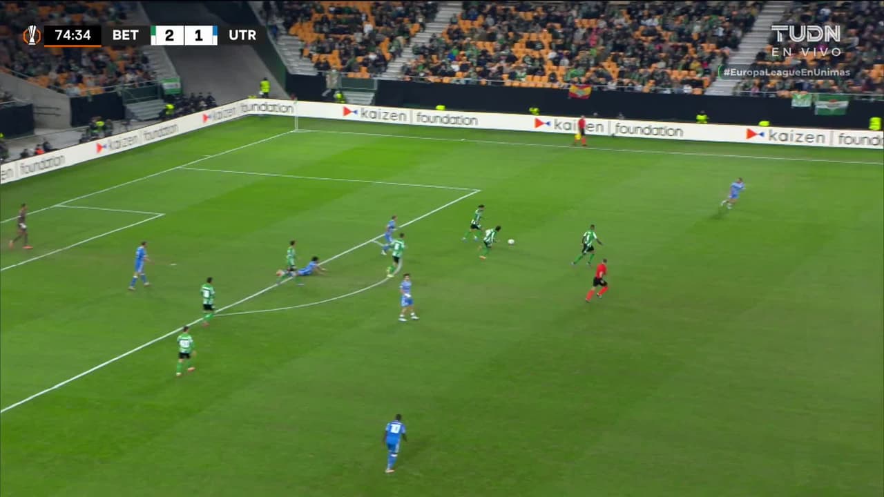 ¡TIRO ATAJADO! disparo por Antony.