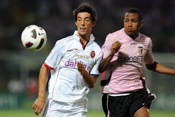 En otro encuentro, Palermo y Cagliari repartieron puntos con un empate sin goles.