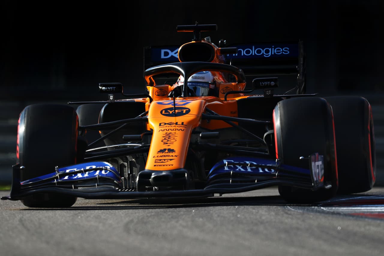 Sainz, el español, iniciará en la quinta posición. Registró 1:32.222