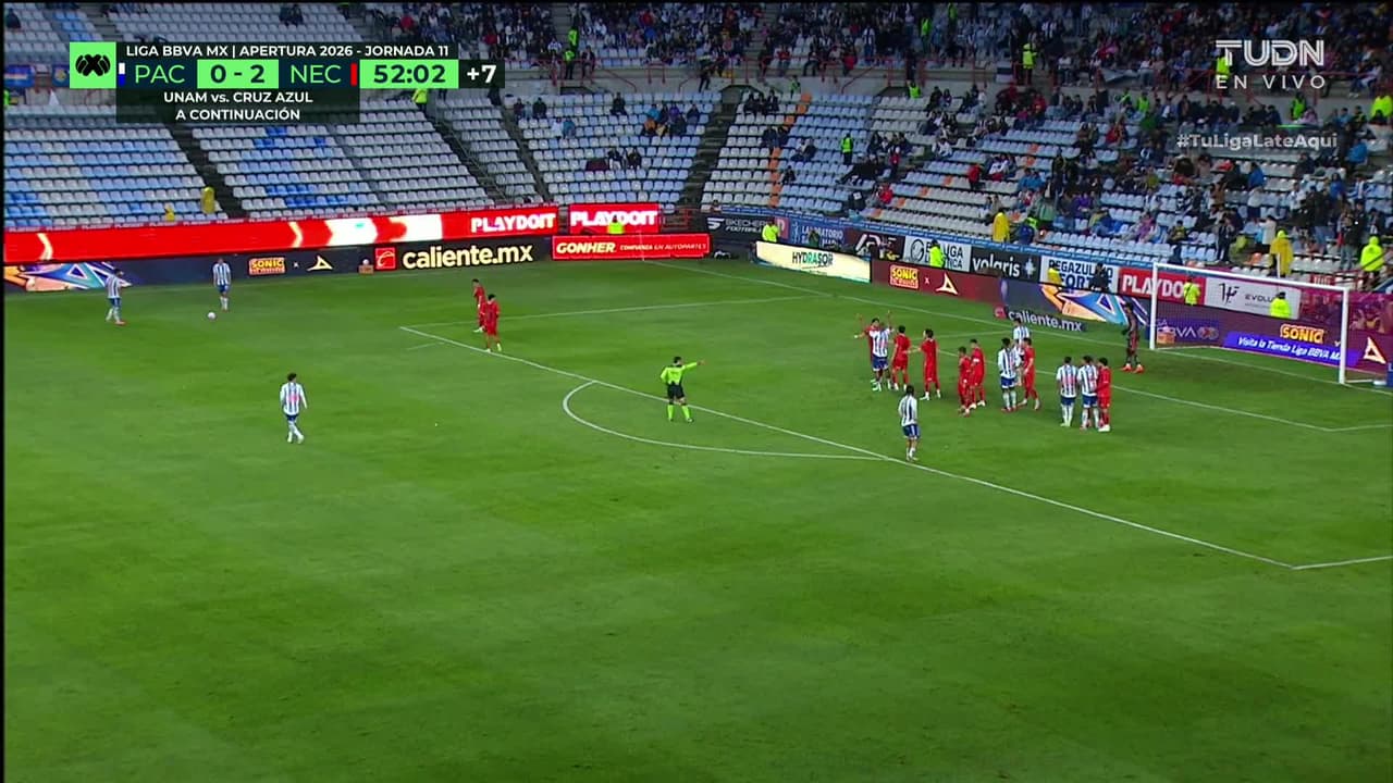 ¡GOL!  anota para Pachuca. Eduardo Bauermann