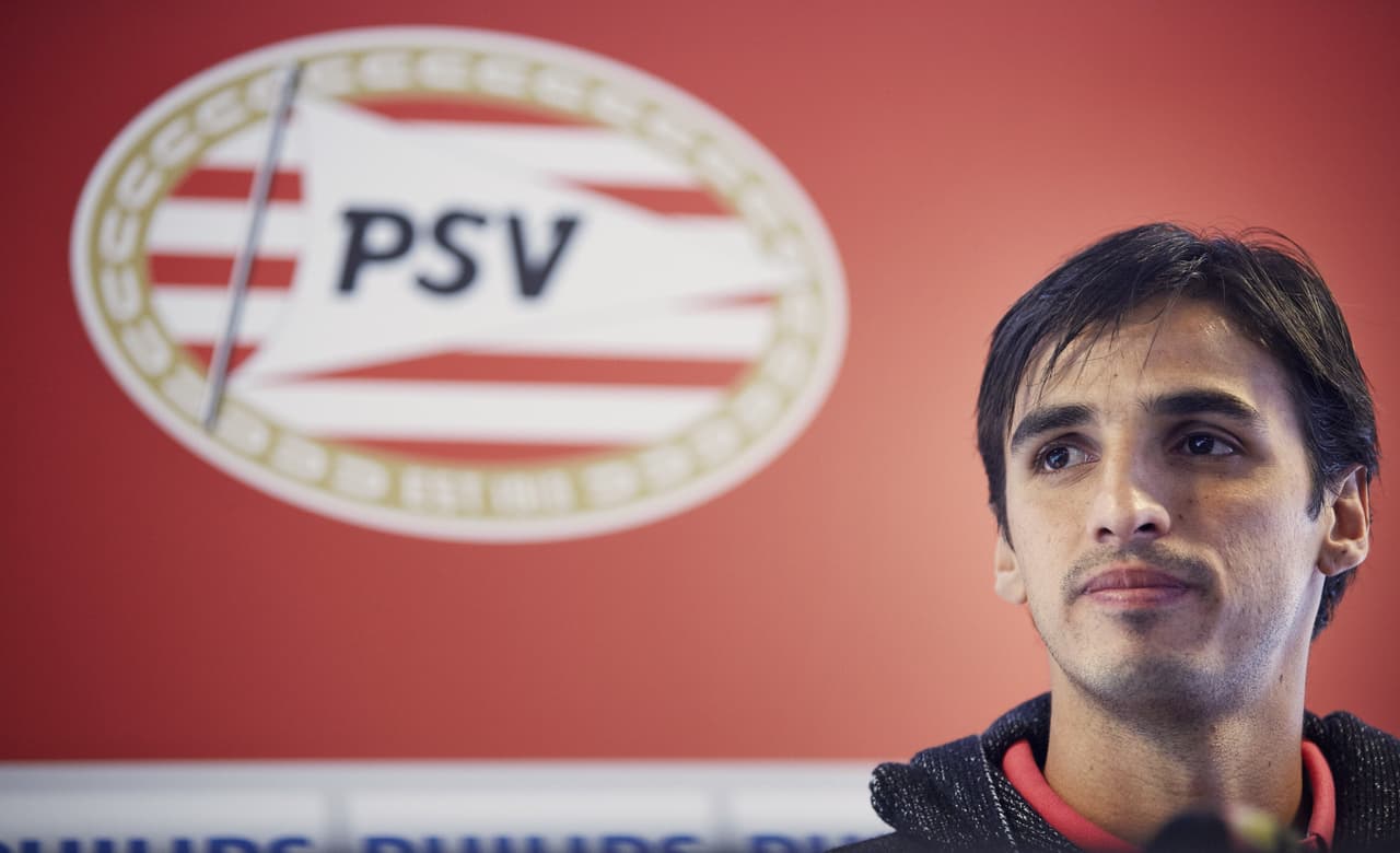 El costarricense Bryan 'Comadrejita' Ruiz llegó cedido al PSV procedente del Fulham en 2011. Solamente jugó un semestre.