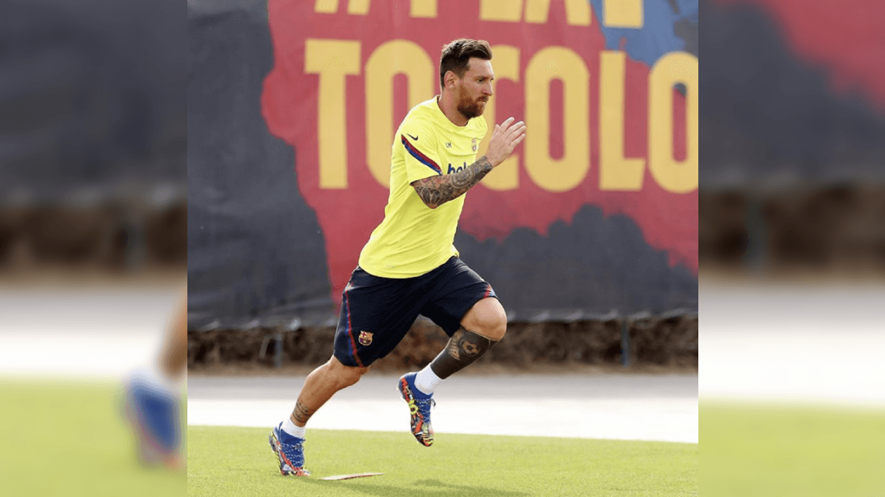 Los extravagantes botines de Messi para jugar ante 'Chucky'