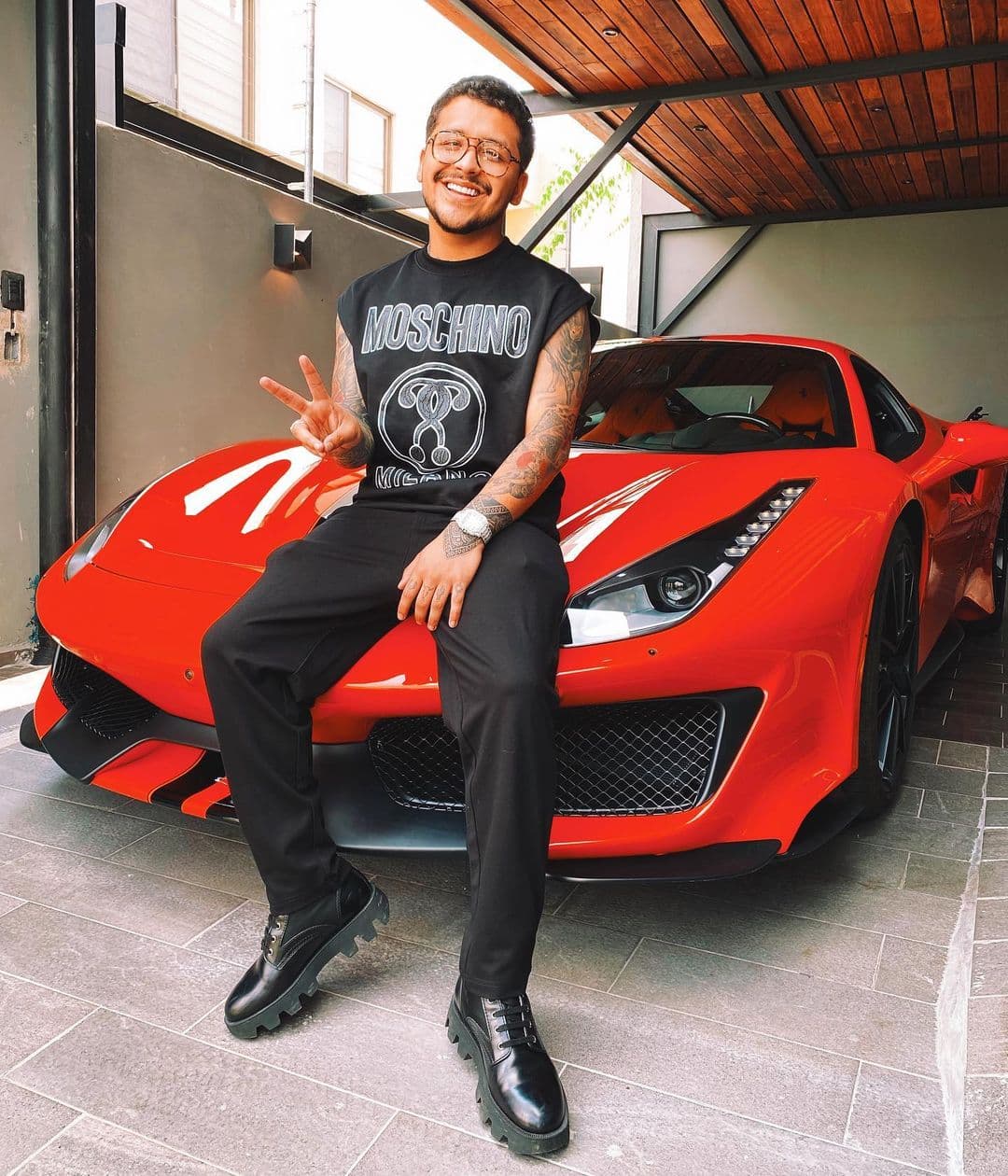 Artista regional mexicano solista | Christian Nodal